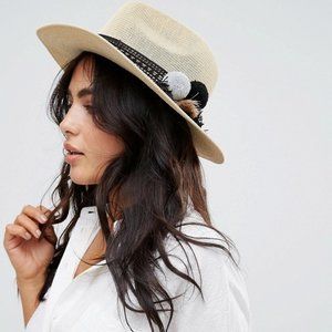 NWOT Asos Pom Trim Straw Fedora